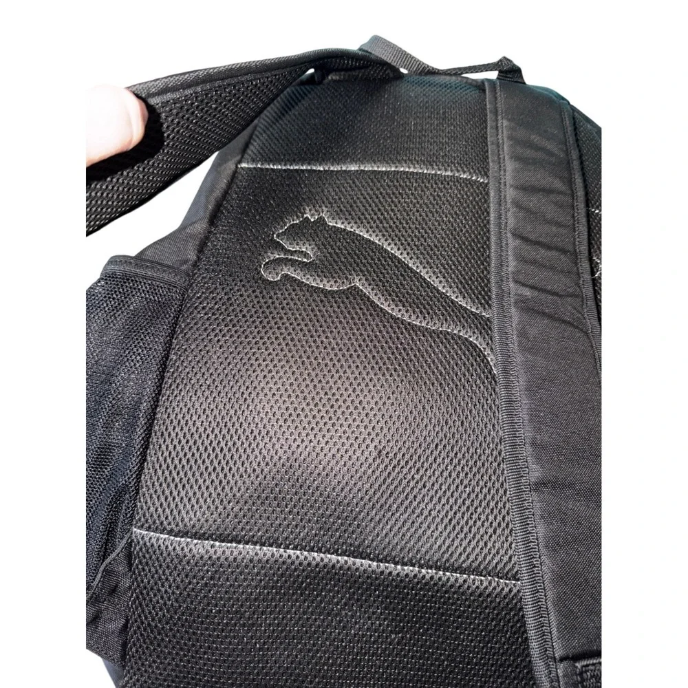 PUMA Backpack Black Mesh Padded Straps Buckle Closure Sporty Athletic